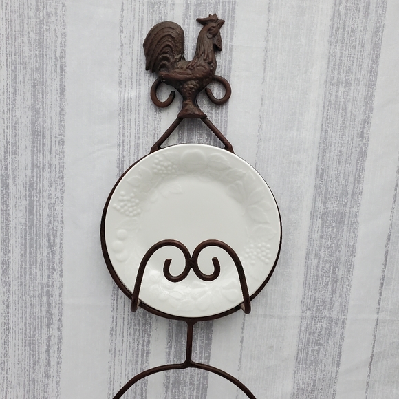 Pier 1 Wall Decor Metal Rooster Top Wall Plate Display Rack Poshmark